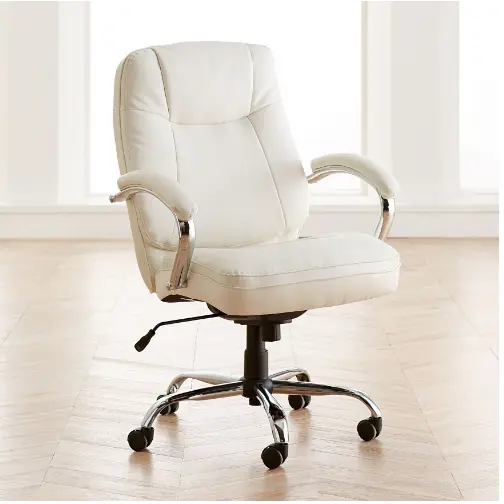 Best Office Chair for Wide Hips